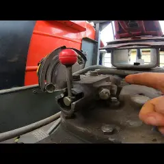 MF 255: Filtr hydrauliki znajdź go i napraw podnośnik!
