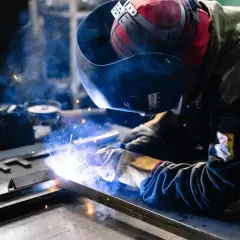 Spawanie aluminium TIG: Kompletny poradnik dla perfekcyjnej spoiny