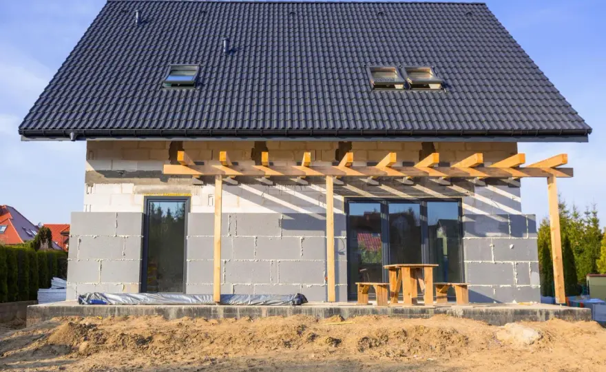 Ocieplenie domu styropianem - Poradnik: materiał, koszt, błędy