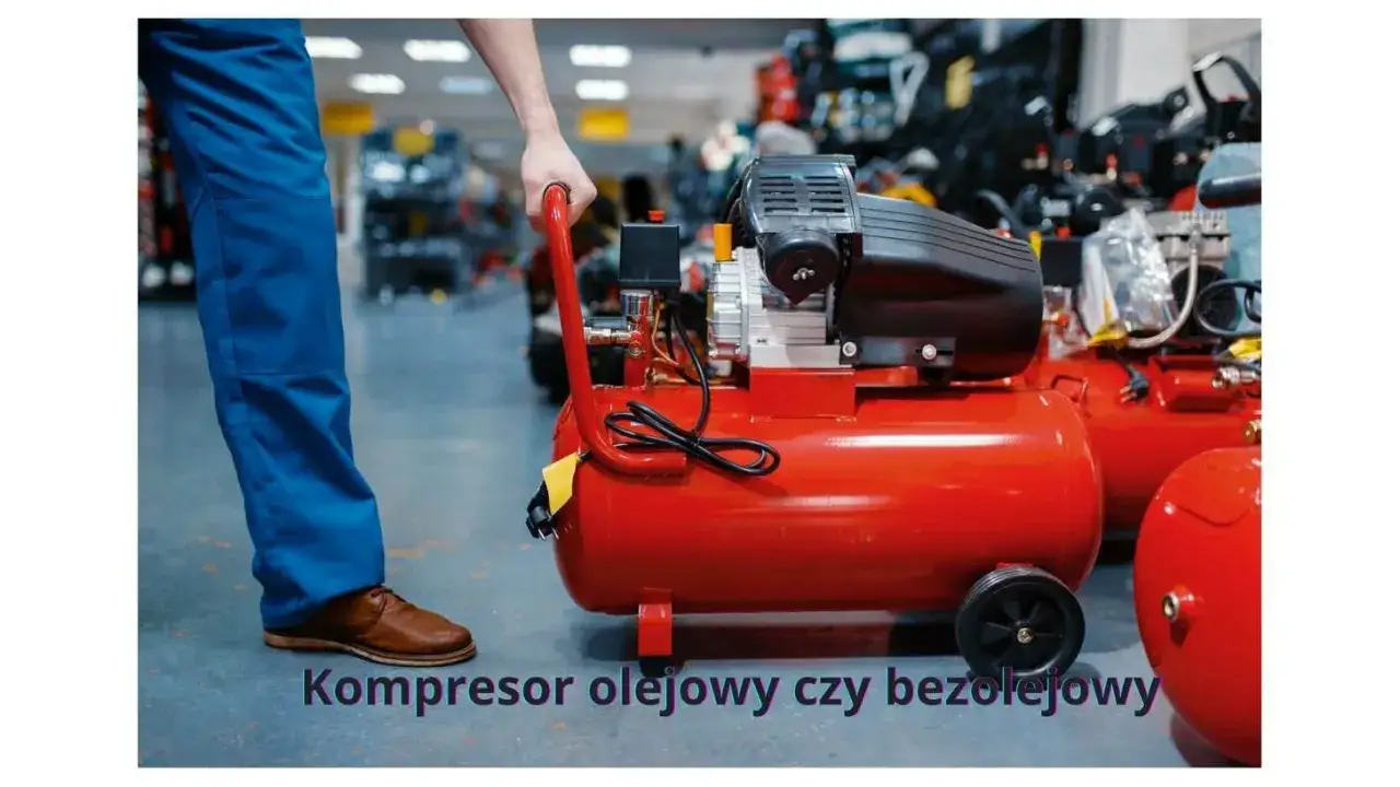 Czerwony kompresor olejowy czy bezolejowy? Mężczyzna w niebieskich spodniach przygotowuje się do pracy z tym urządzeniem.